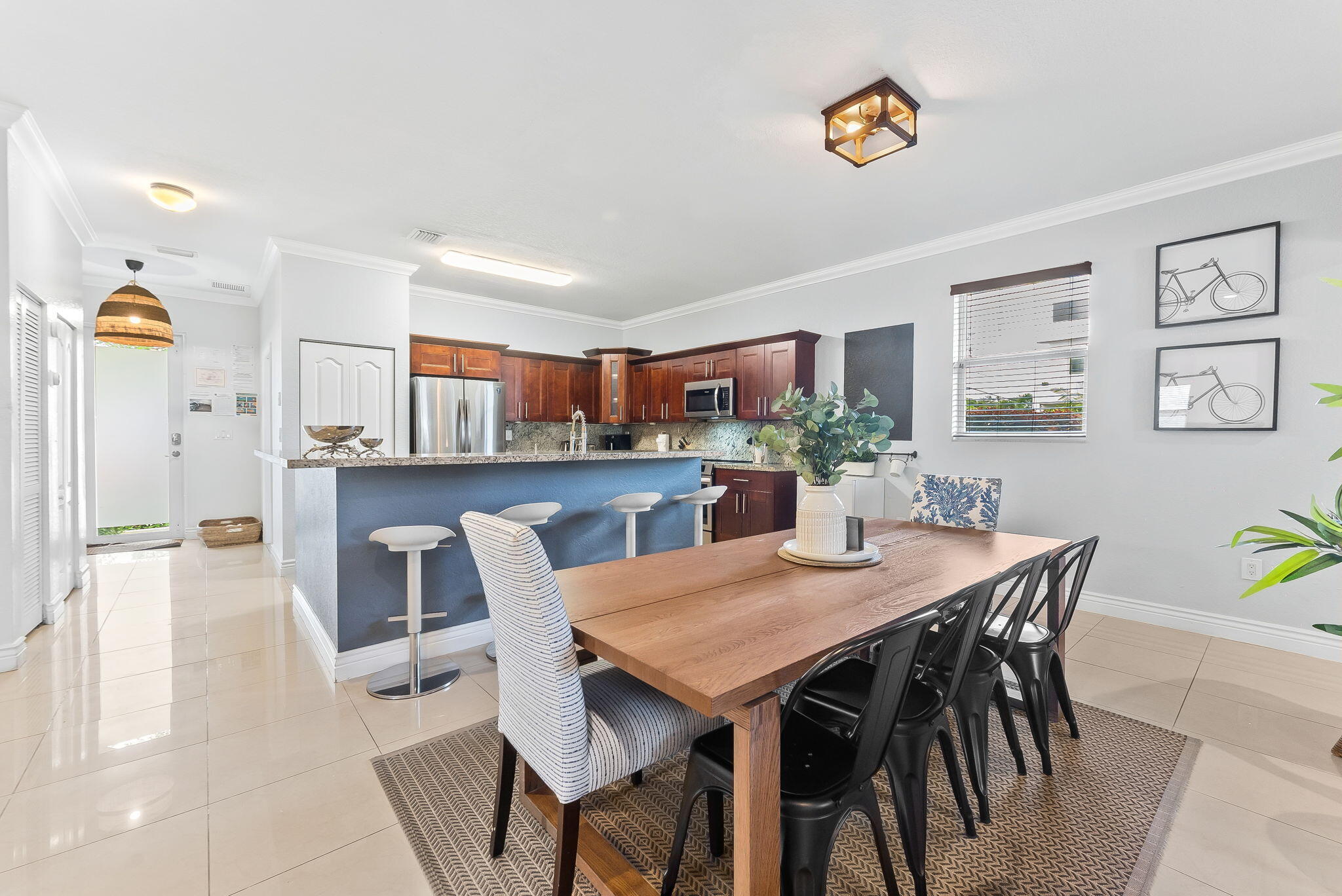 RIVER OAKS - Residential