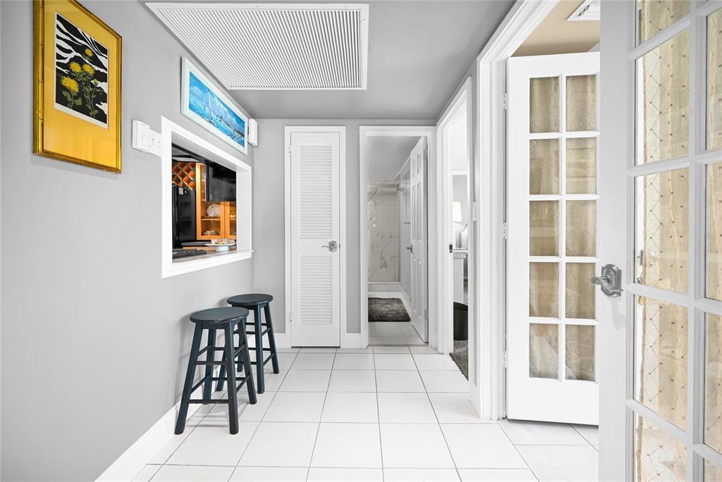 Parker Plaza - Residential