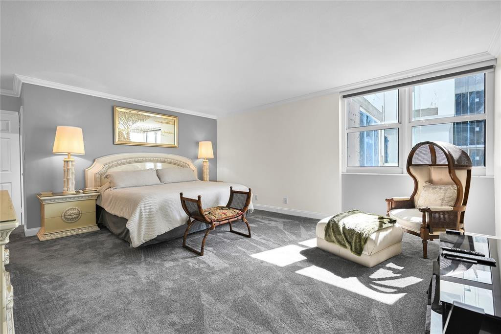 Parker Plaza - Residential