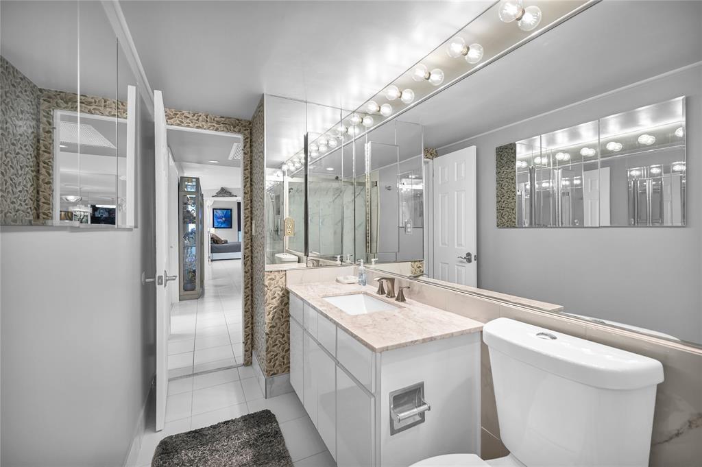 Parker Plaza - Residential