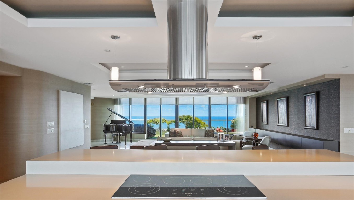 Ritz Carlton - Residential