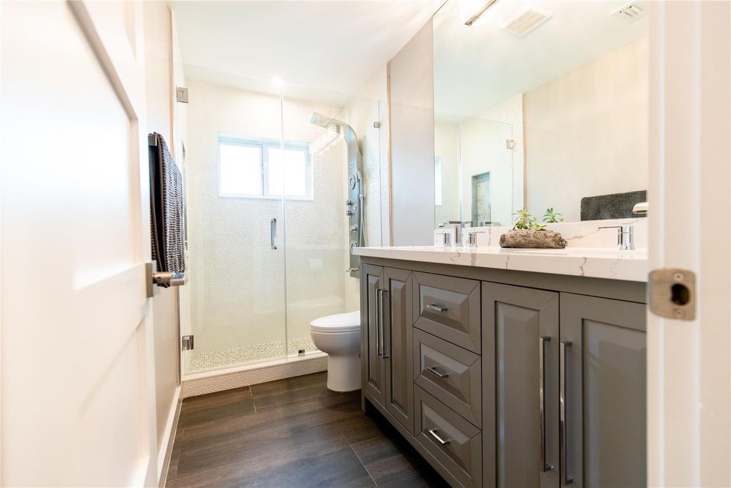 Photo of 2275 SW 44th Street, Fort Lauderdale, FL 33312 (MLS # F10549909)