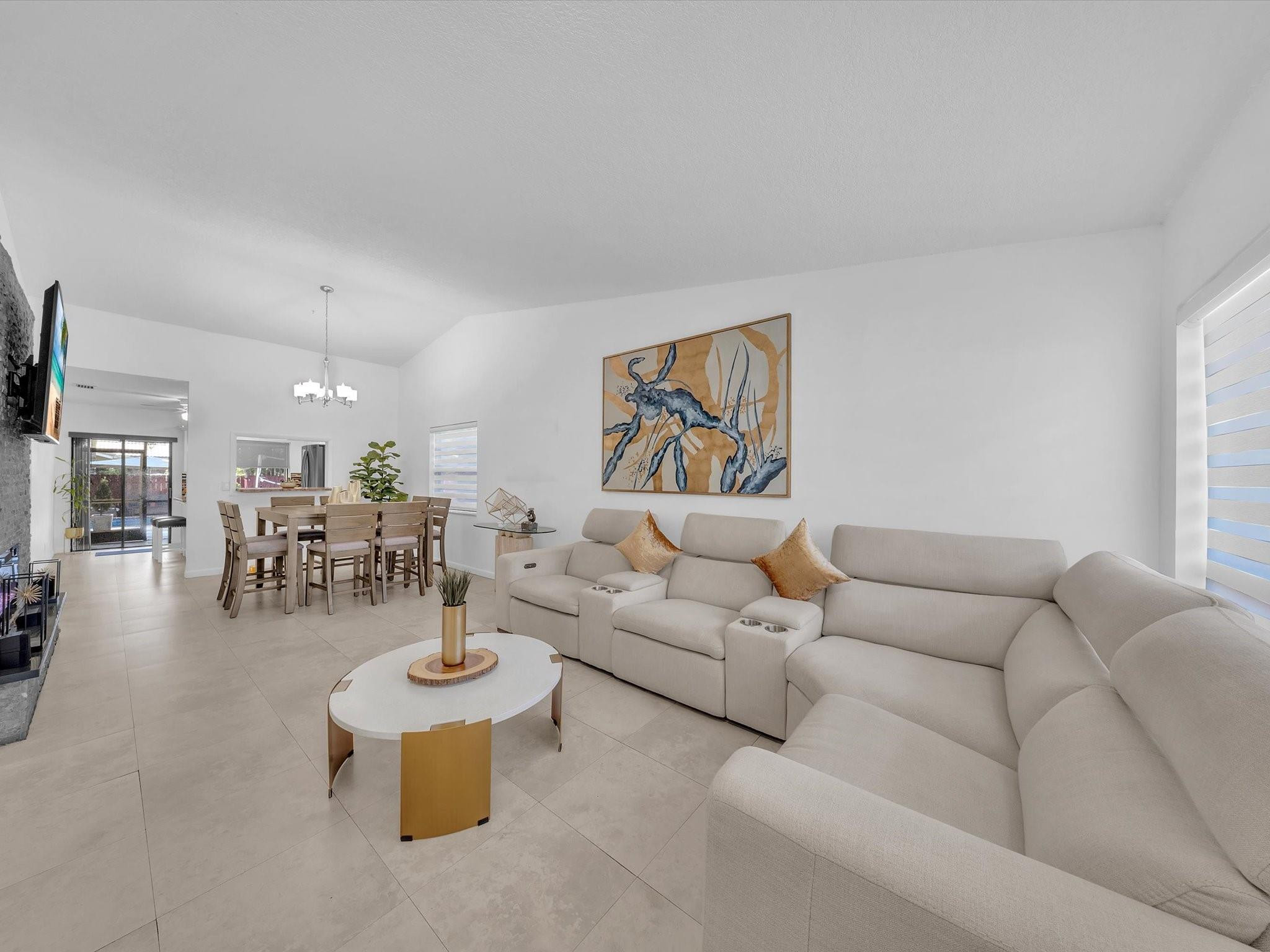 CORAL SPRINGS UNIVERSITY DRIVE - Residential