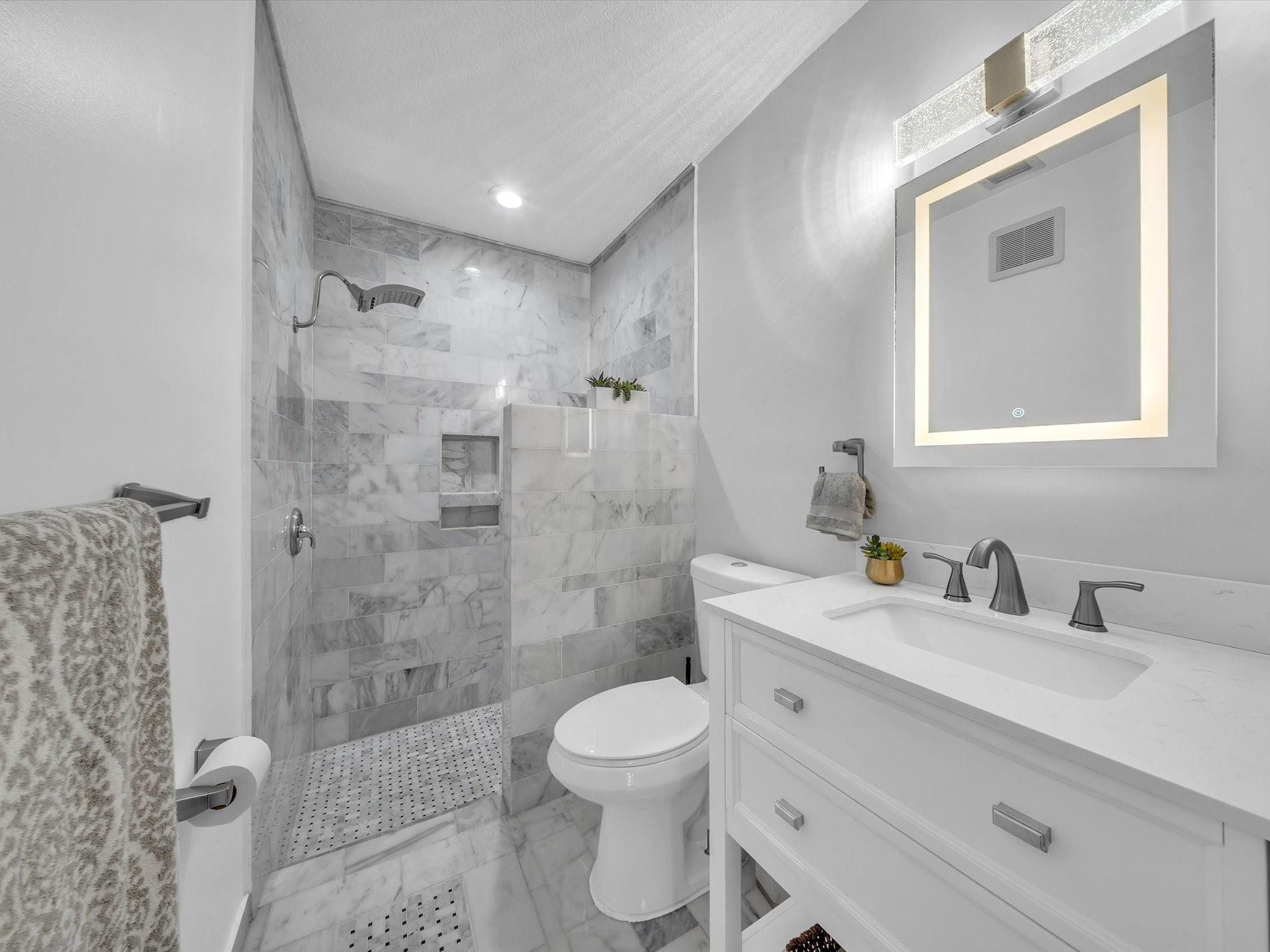 CORAL SPRINGS UNIVERSITY DRIVE - Residential