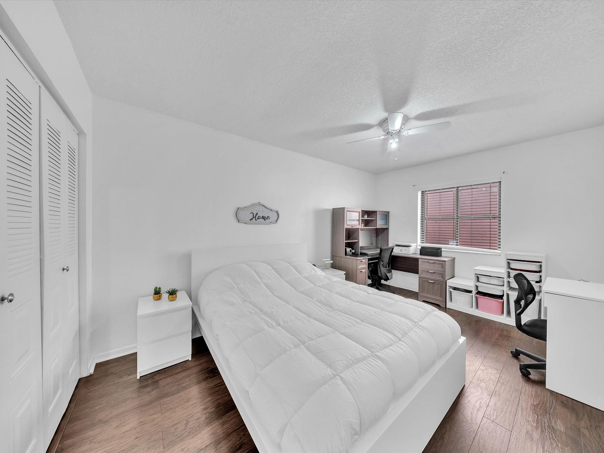 CORAL SPRINGS UNIVERSITY DRIVE - Residential