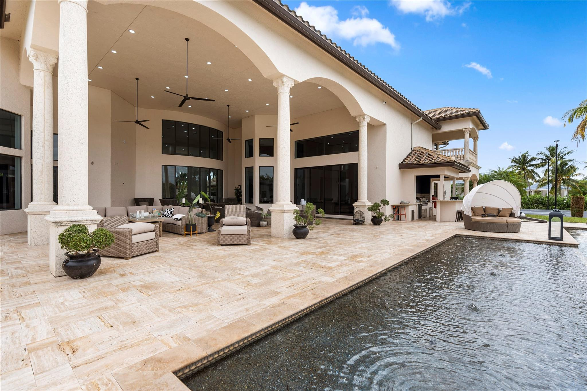 EXOTIC ACRES - Residential