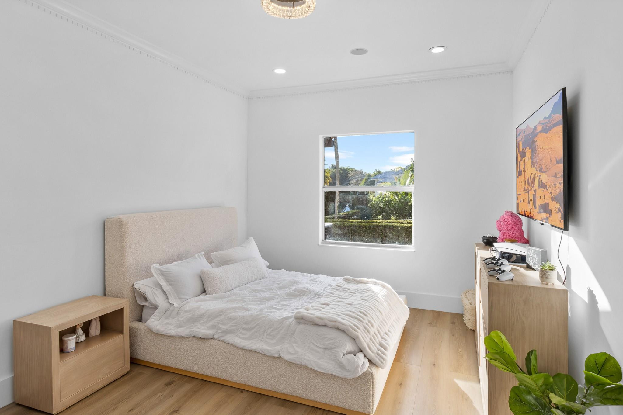 EXOTIC ACRES - Residential