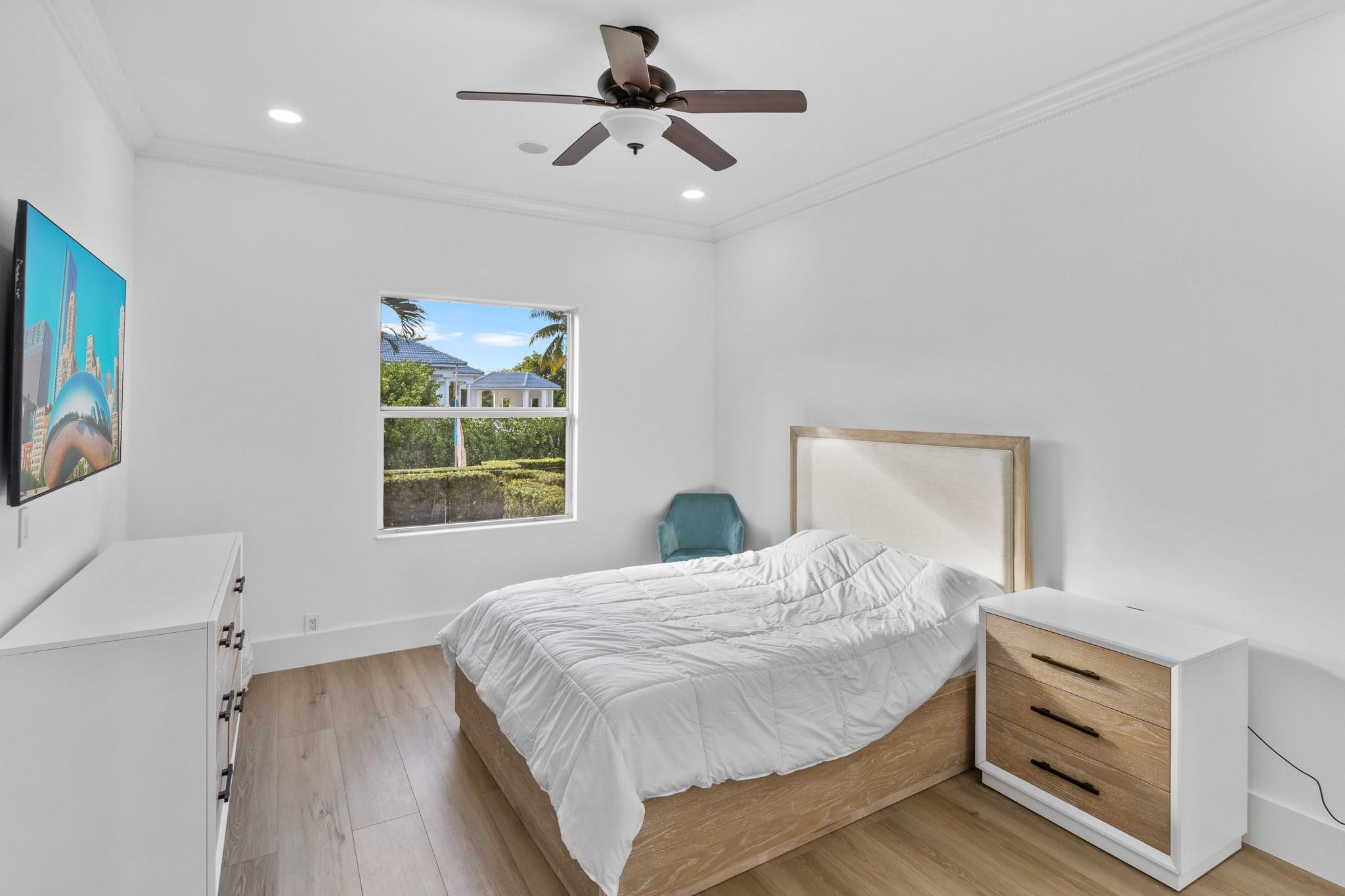 EXOTIC ACRES - Residential