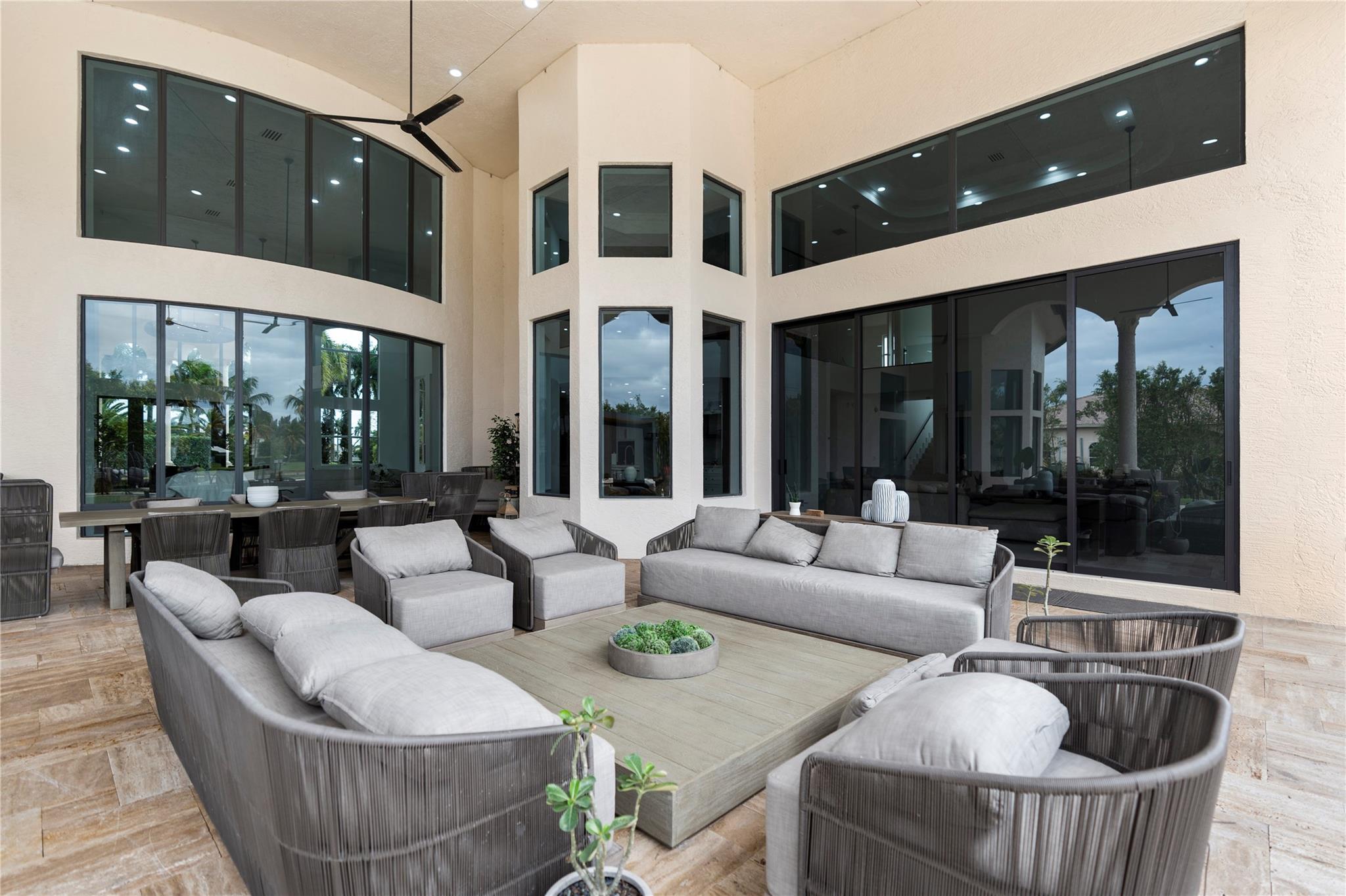 EXOTIC ACRES - Residential