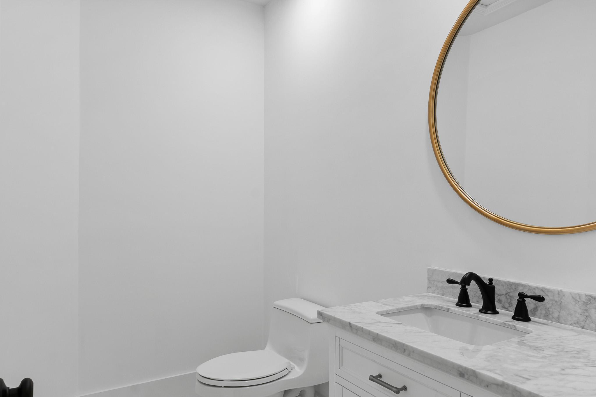 EXOTIC ACRES - Residential