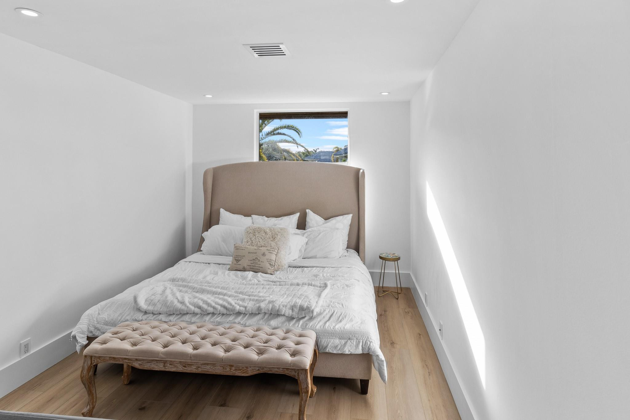 EXOTIC ACRES - Residential