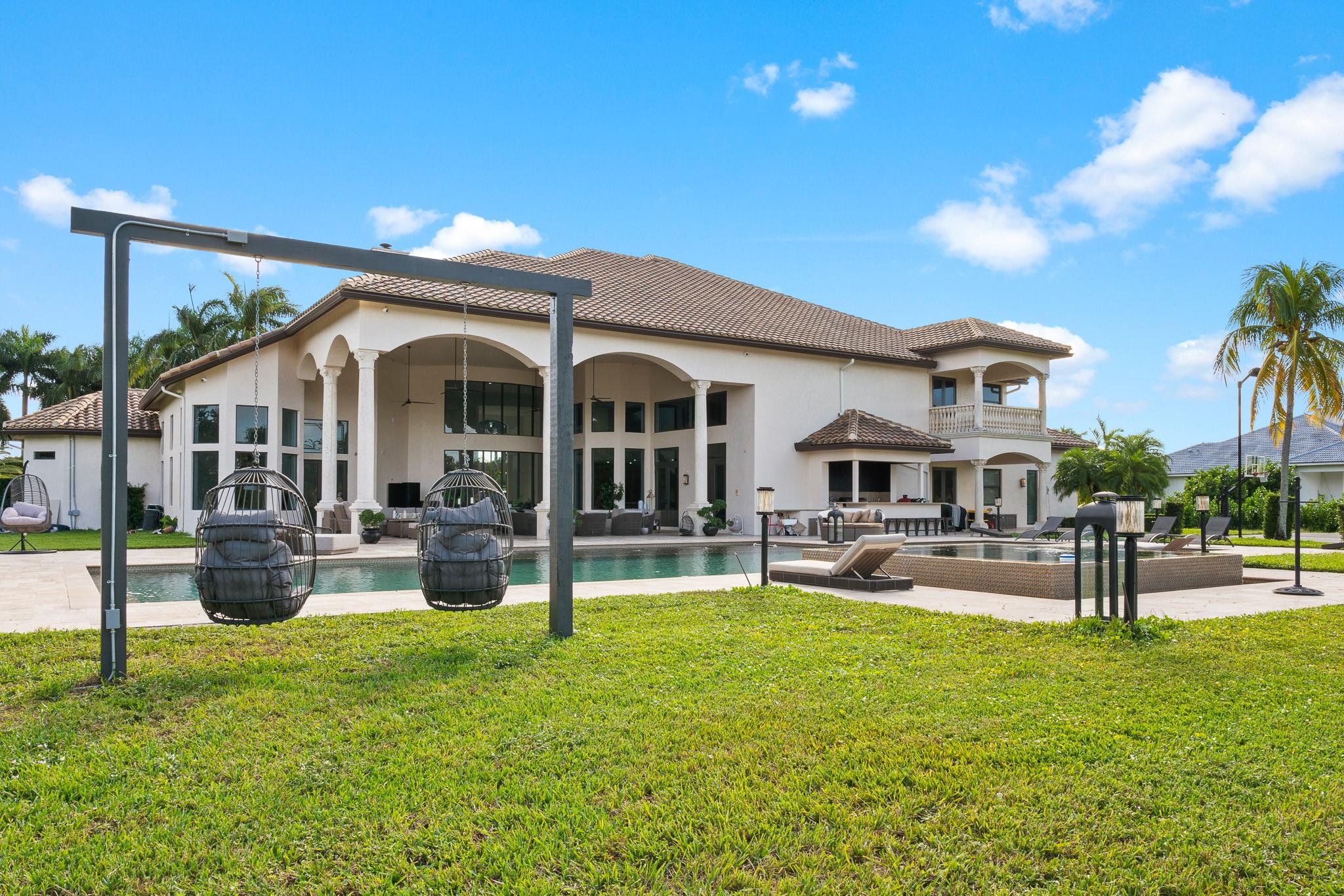 EXOTIC ACRES - Residential