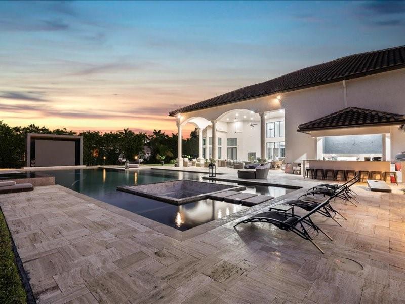 EXOTIC ACRES - Residential