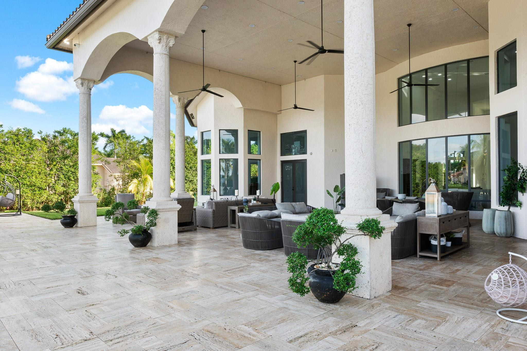 EXOTIC ACRES - Residential