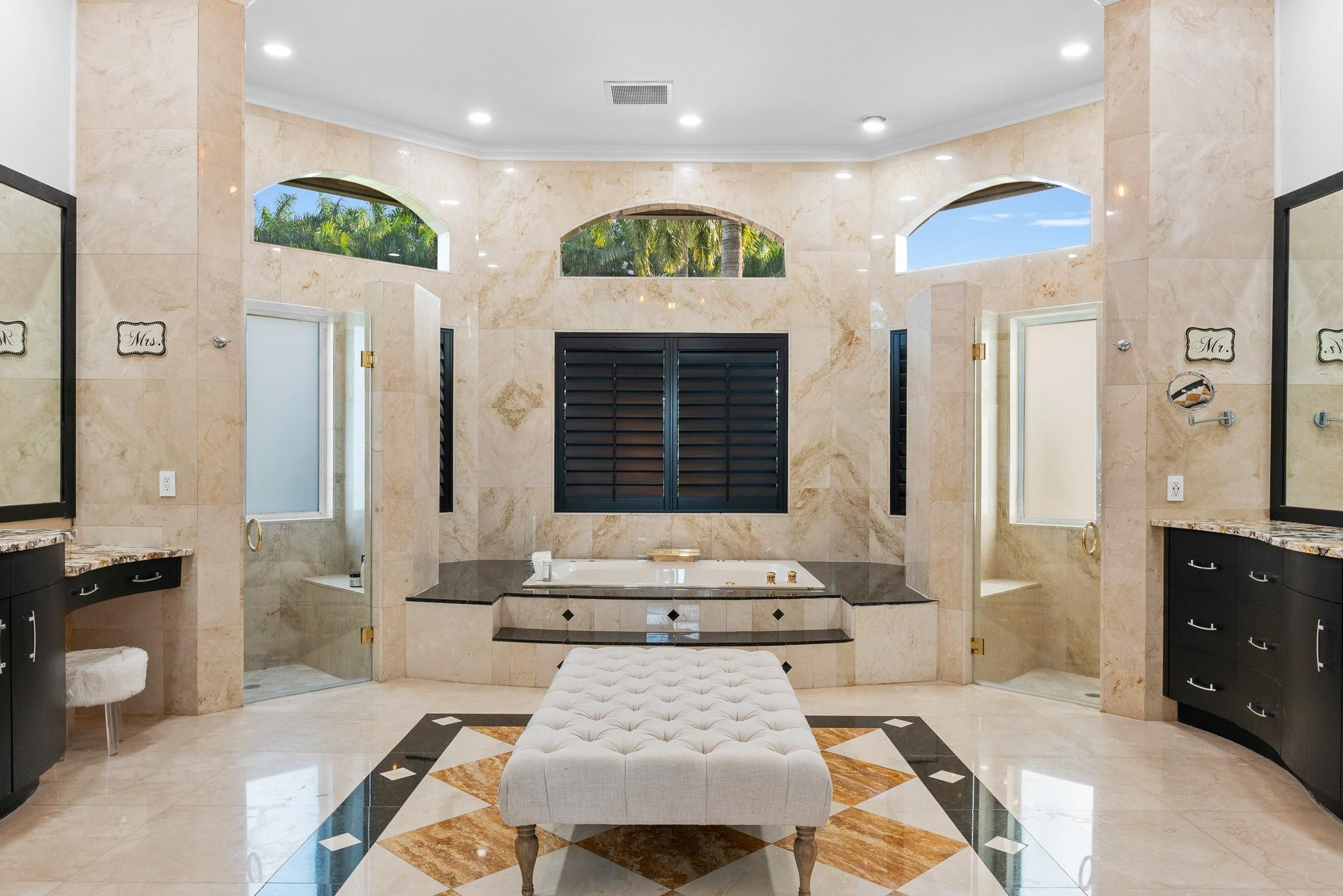 EXOTIC ACRES - Residential