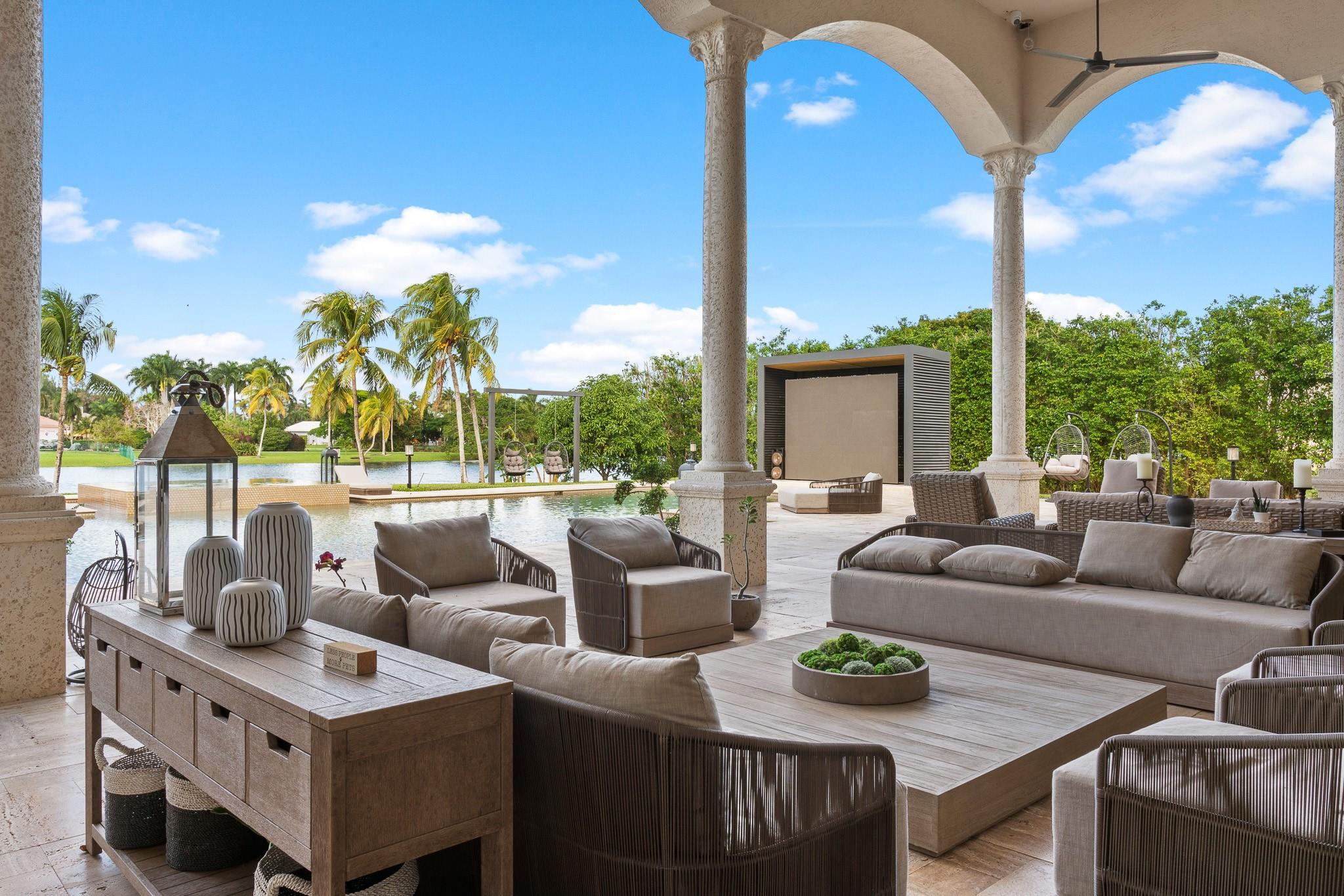 EXOTIC ACRES - Residential