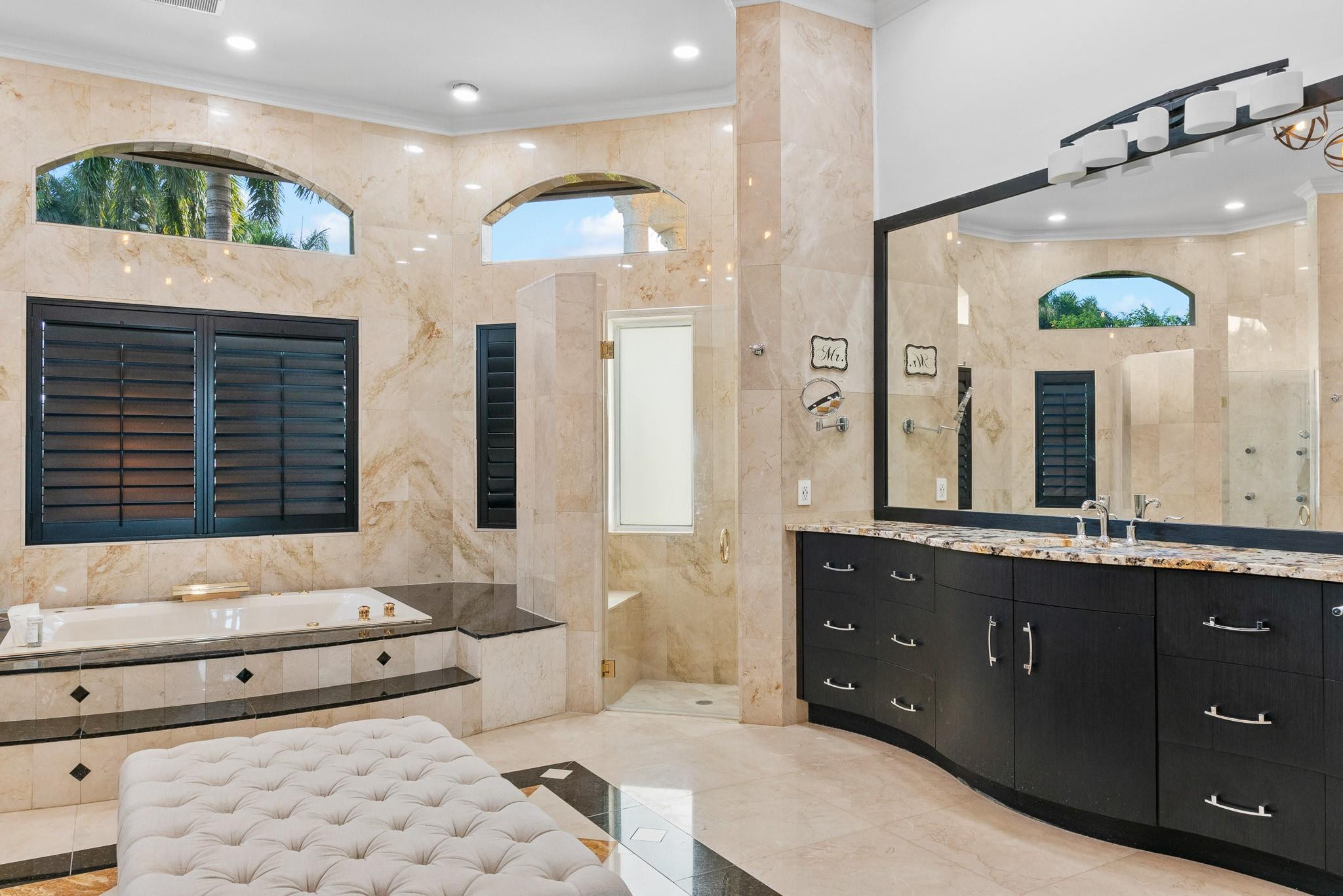 EXOTIC ACRES - Residential