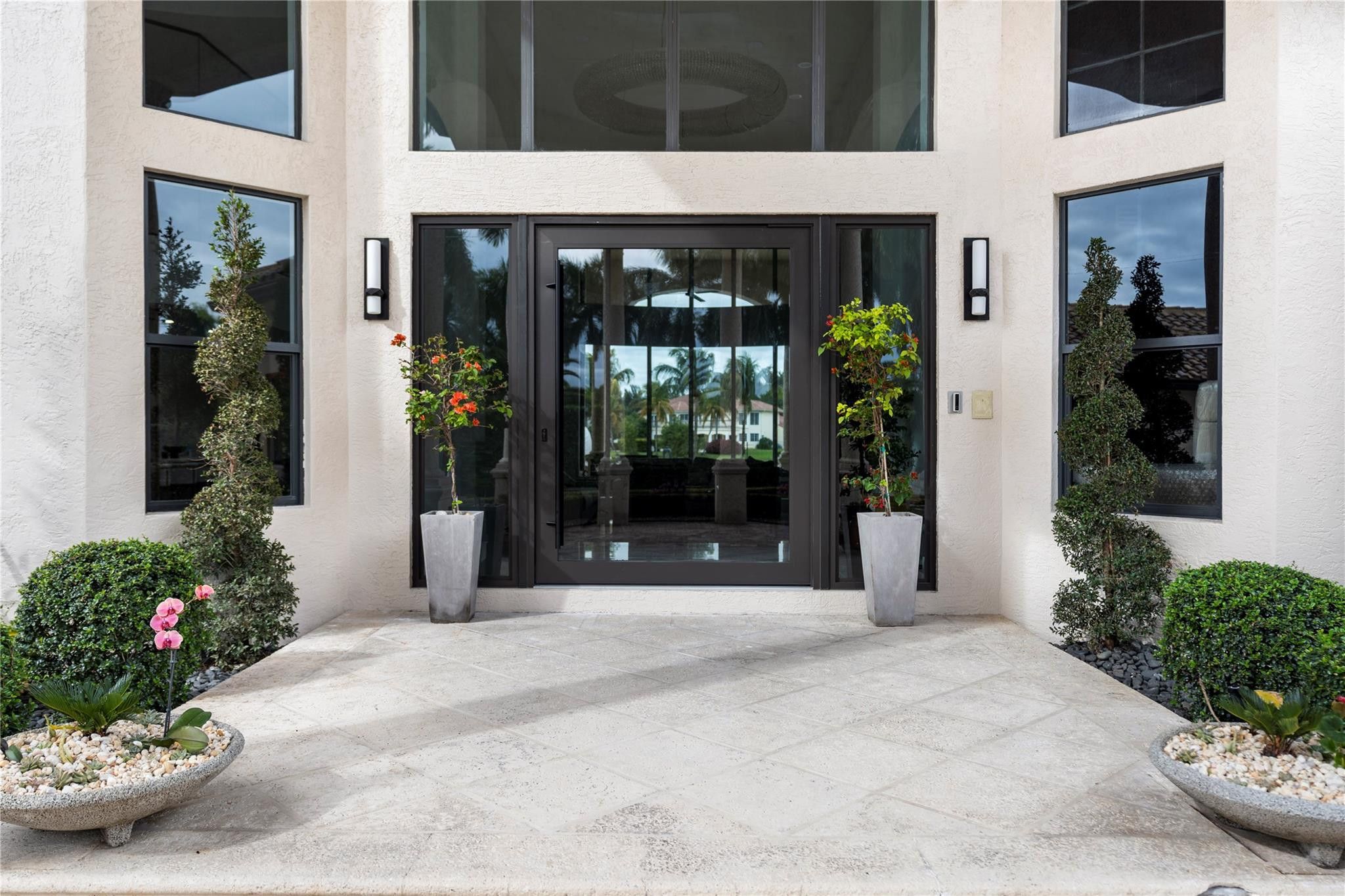 EXOTIC ACRES - Residential