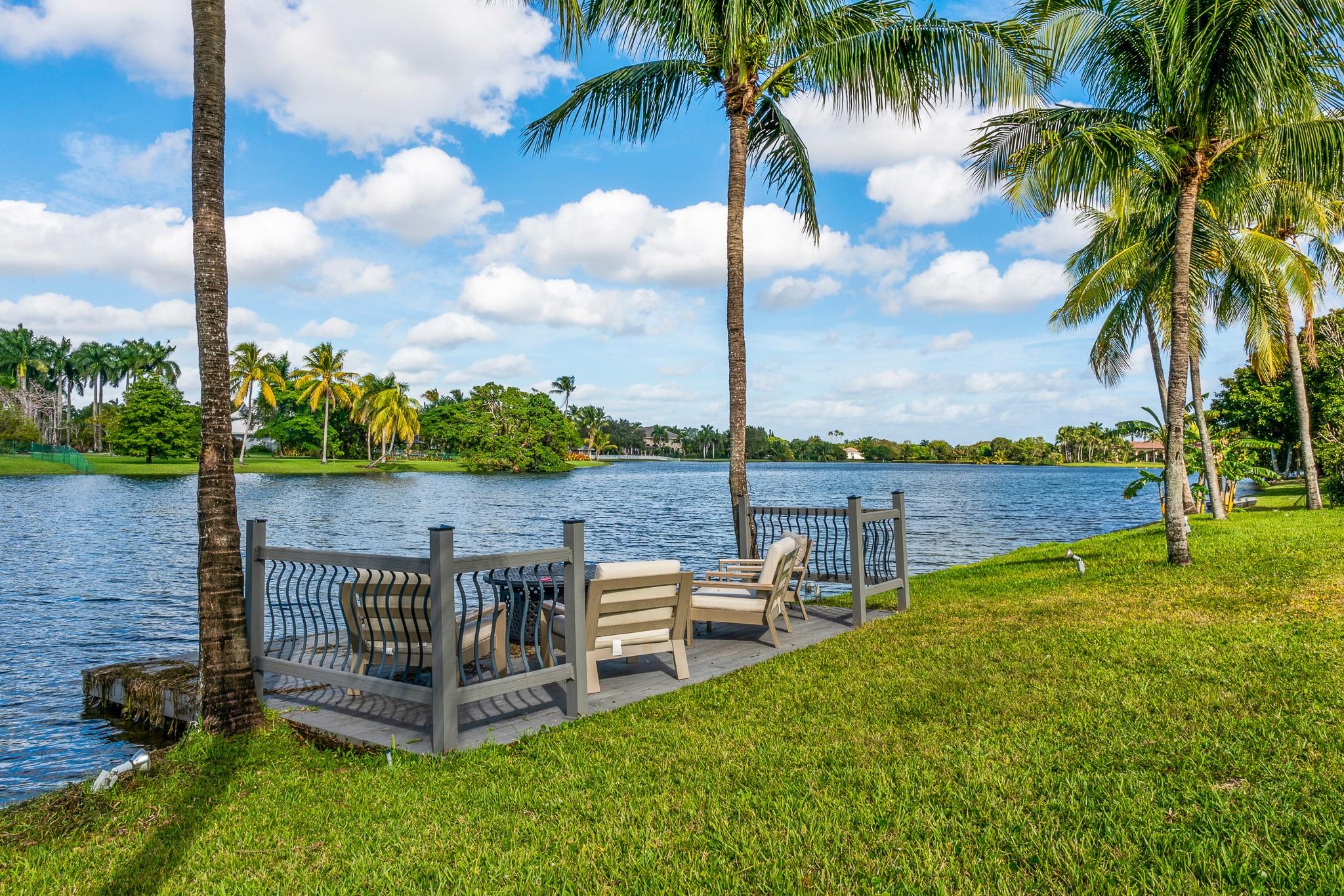 EXOTIC ACRES - Residential