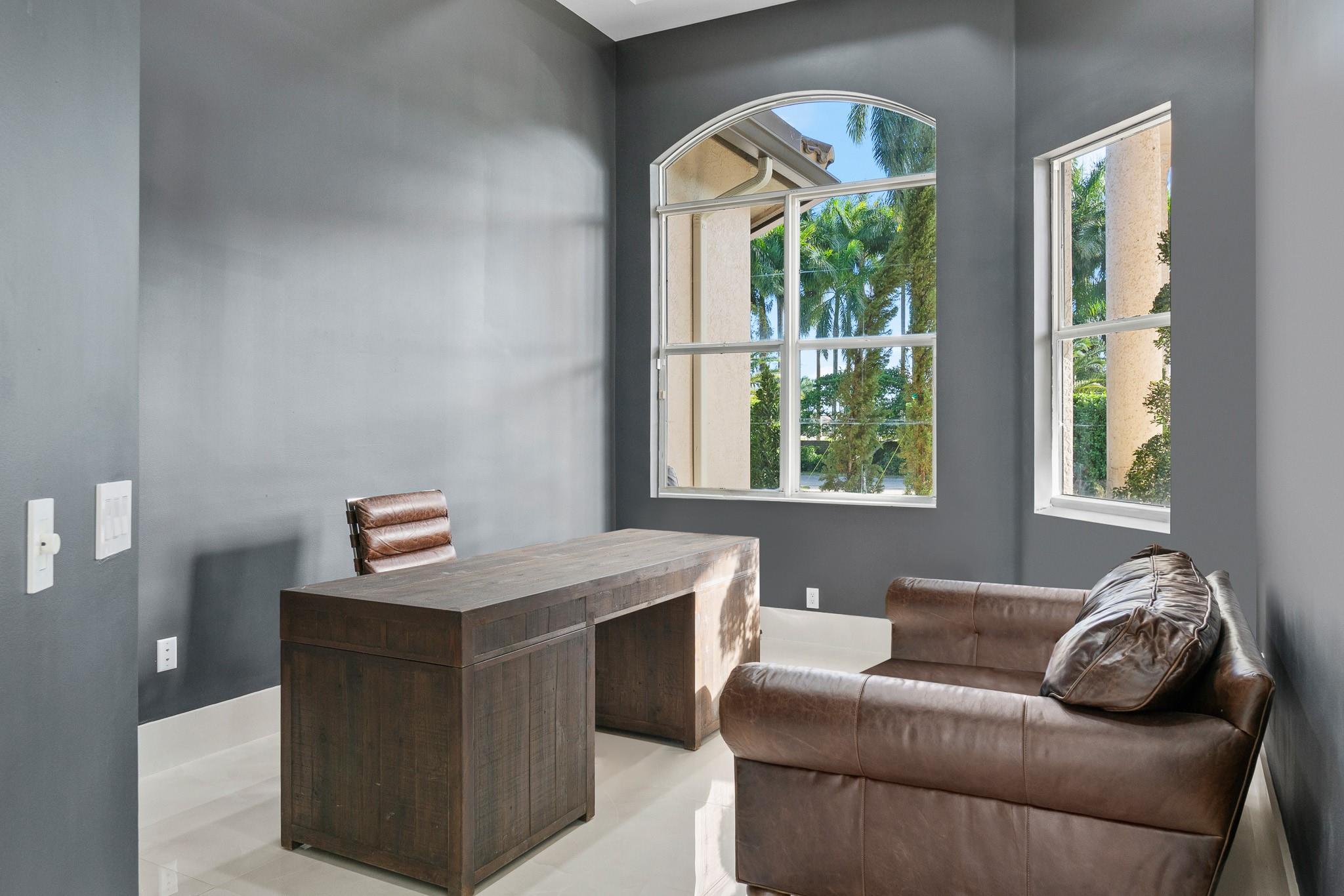 EXOTIC ACRES - Residential