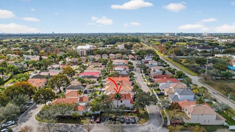 Tiny photo for 226 NW 75th Way, Plantation, FL 33317 (MLS # F10550732)