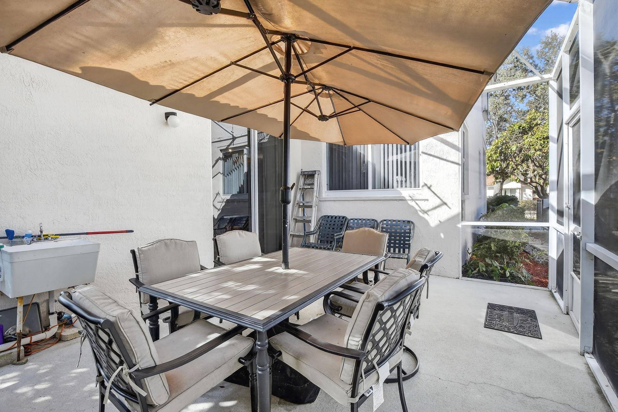 Lakes Of Newport II 158-2 - Residential