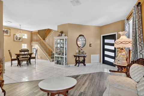 Tiny photo for 226 NW 75th Way, Plantation, FL 33317 (MLS # F10550732)