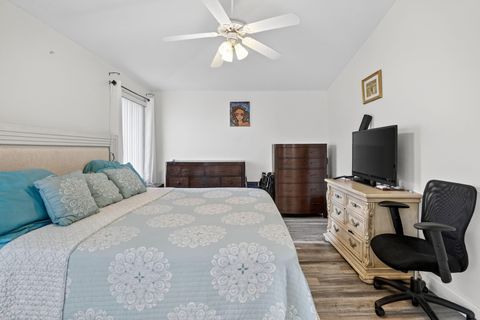 Tiny photo for 226 NW 75th Way, Plantation, FL 33317 (MLS # F10550732)