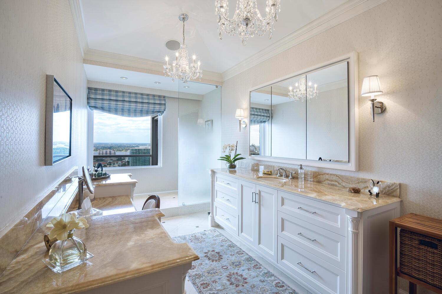 PLAZA OF THE PALM BEACHES - Residential