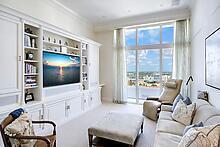 PLAZA OF THE PALM BEACHES - Residential