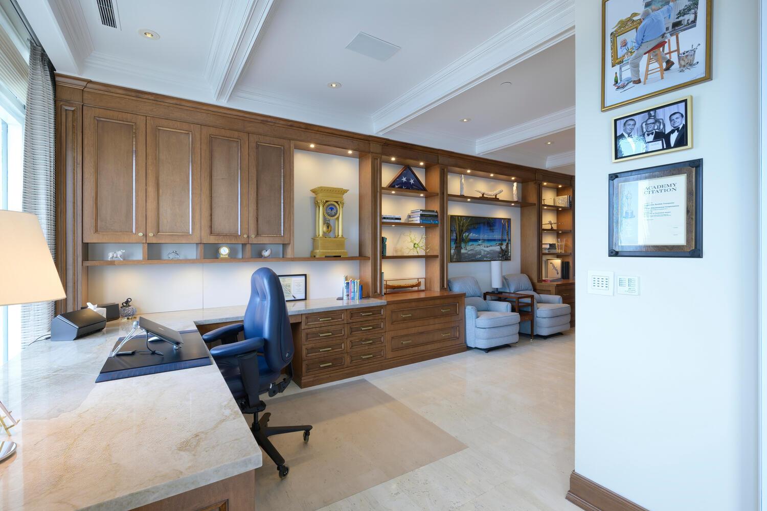 PLAZA OF THE PALM BEACHES - Residential