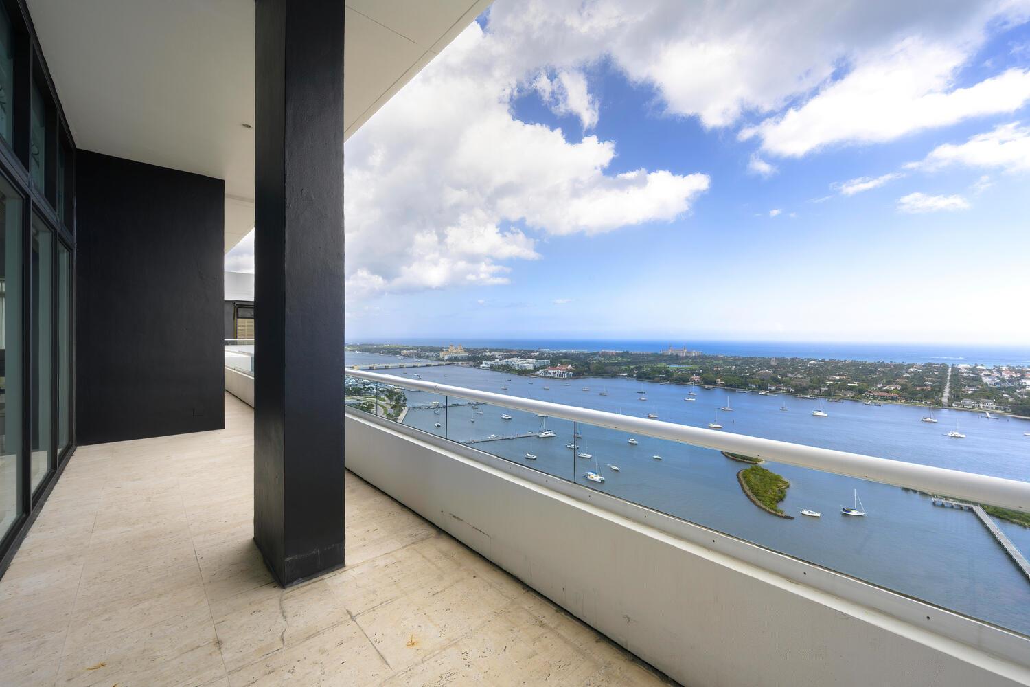 PLAZA OF THE PALM BEACHES - Residential