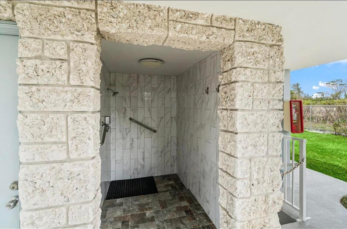 BOCA TEECA CONDO 3 - Residential