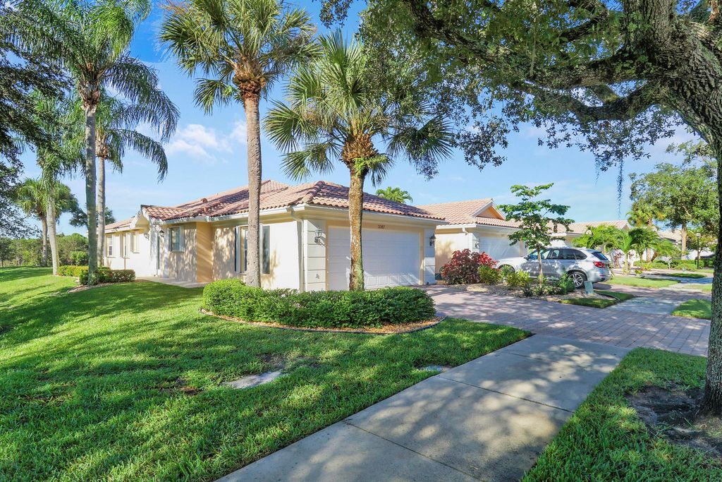 Photo of 3367 SE Glacier Terrace, Hobe Sound, FL 33455 (MLS # R11127367)