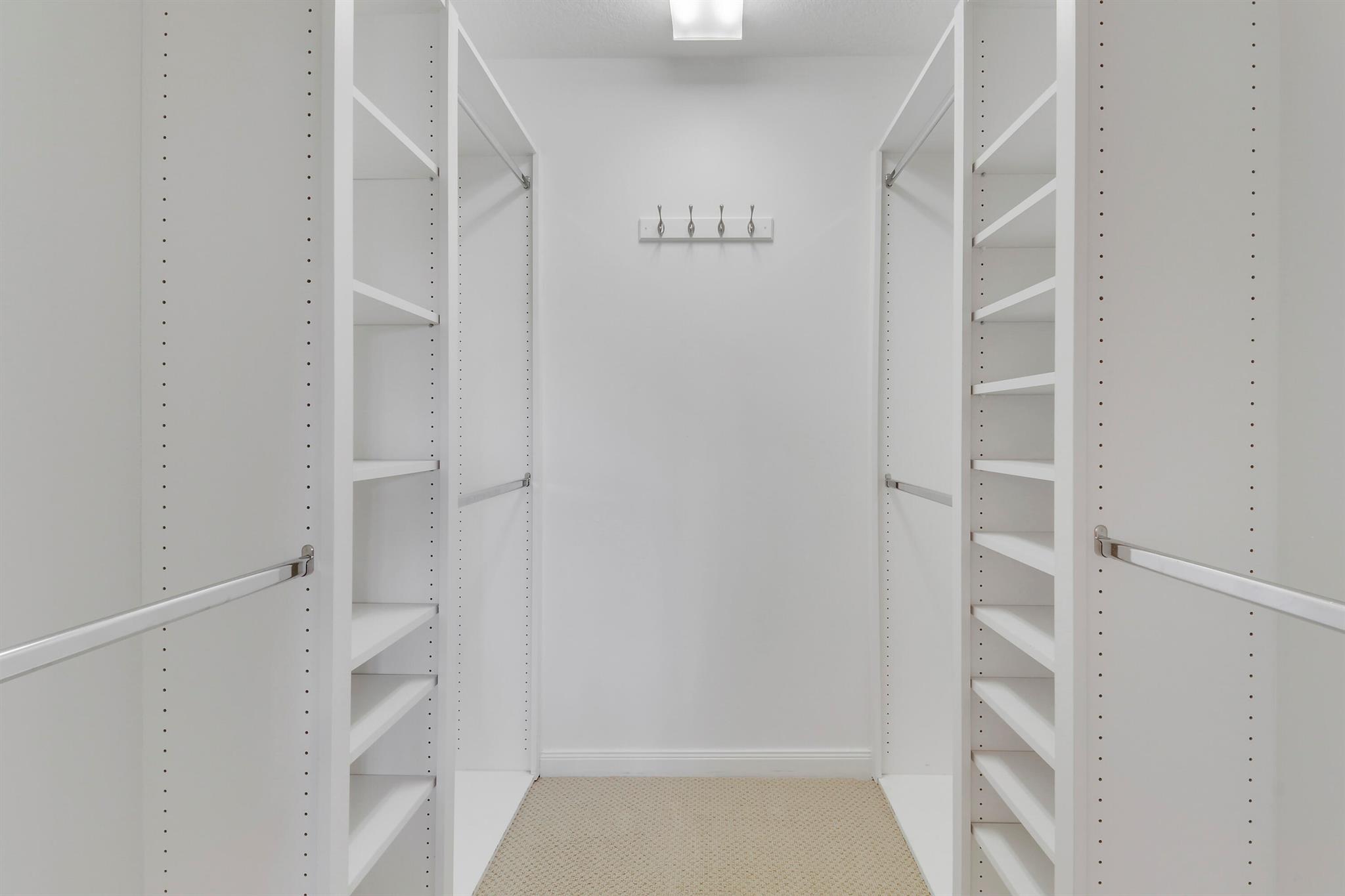 THE RETREAT - Residential