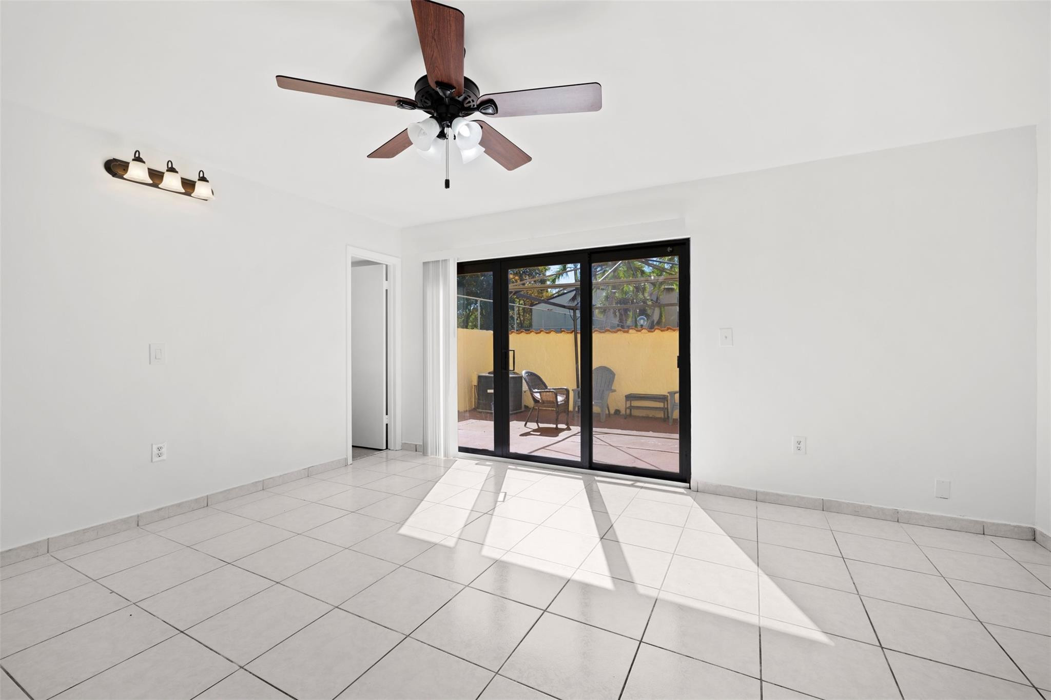 Del Rio Village - Residential