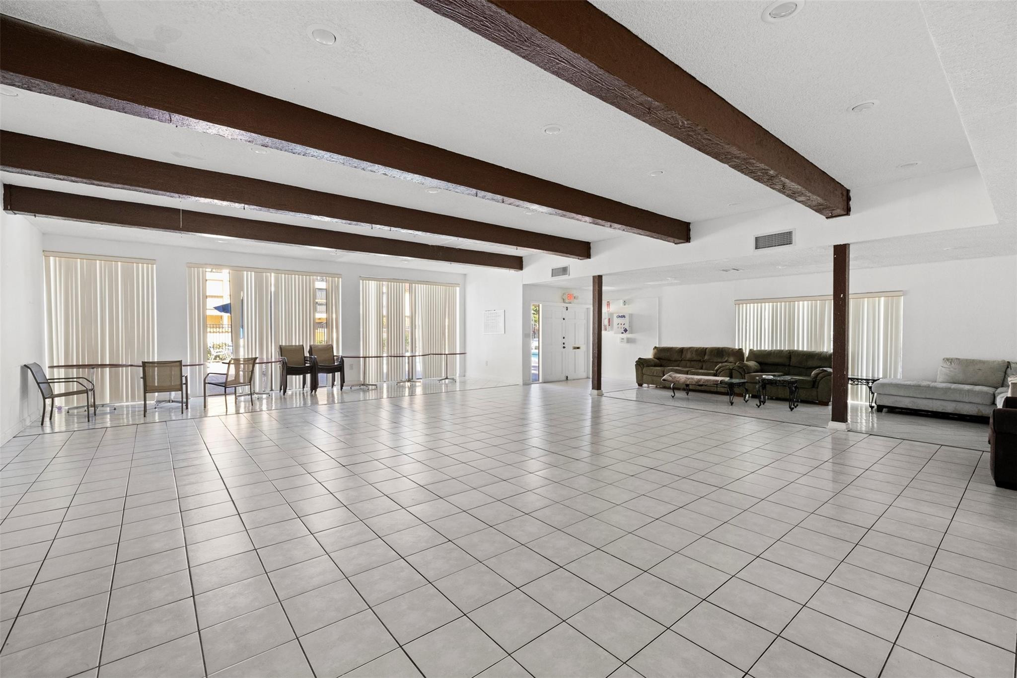 Del Rio Village - Residential