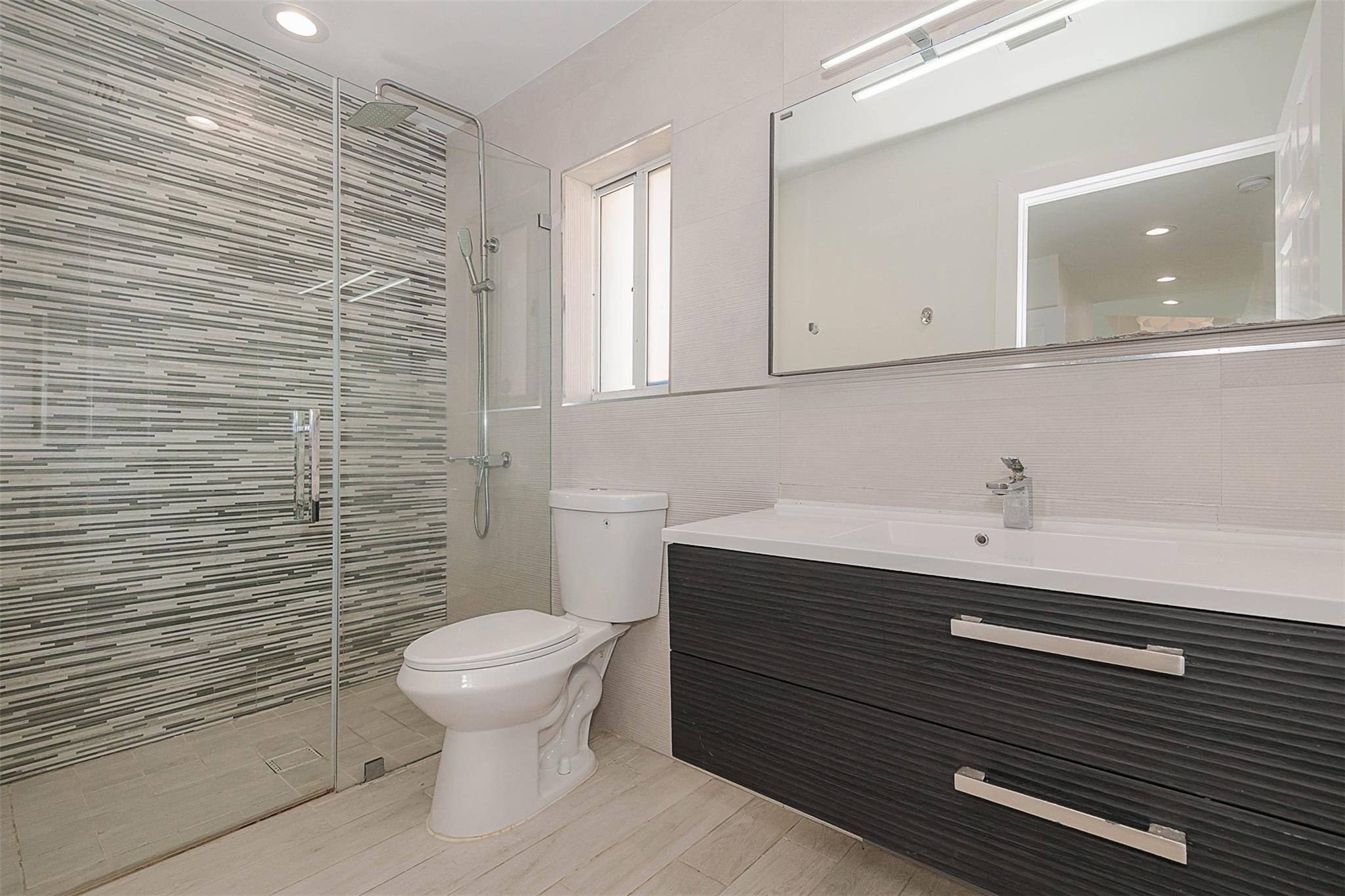 Bonavillas 132-9 B - Residential