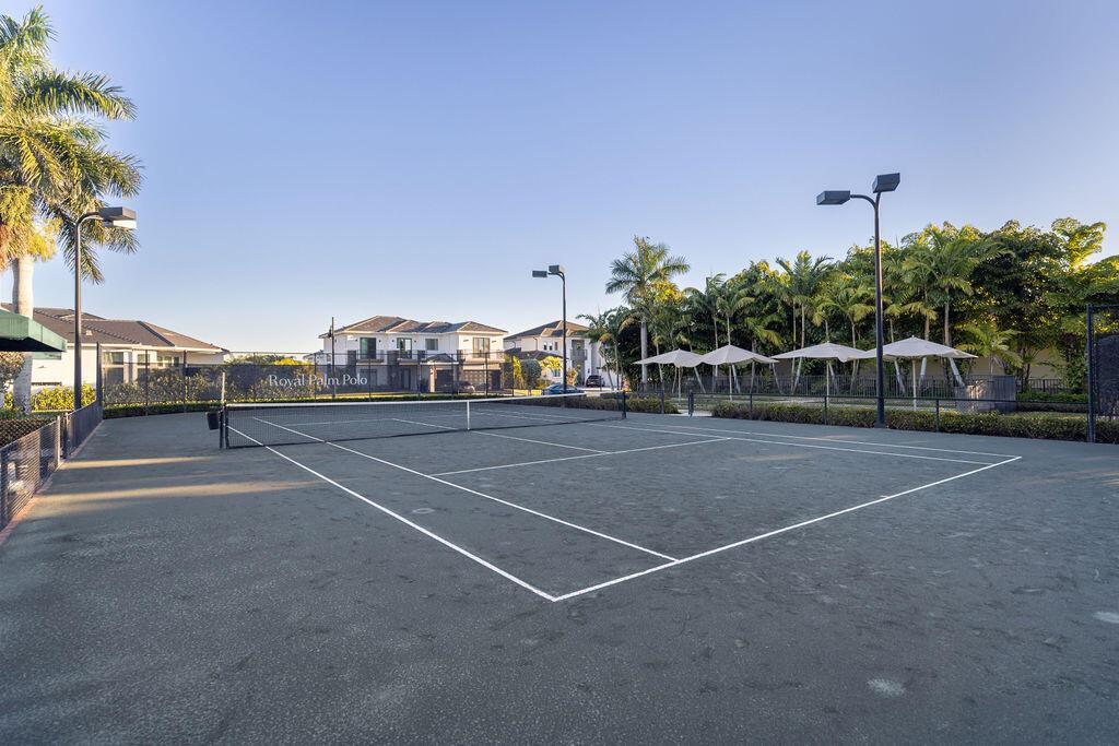 ROYAL PALM POLO - Residential