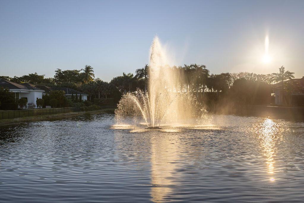 ROYAL PALM POLO - Residential