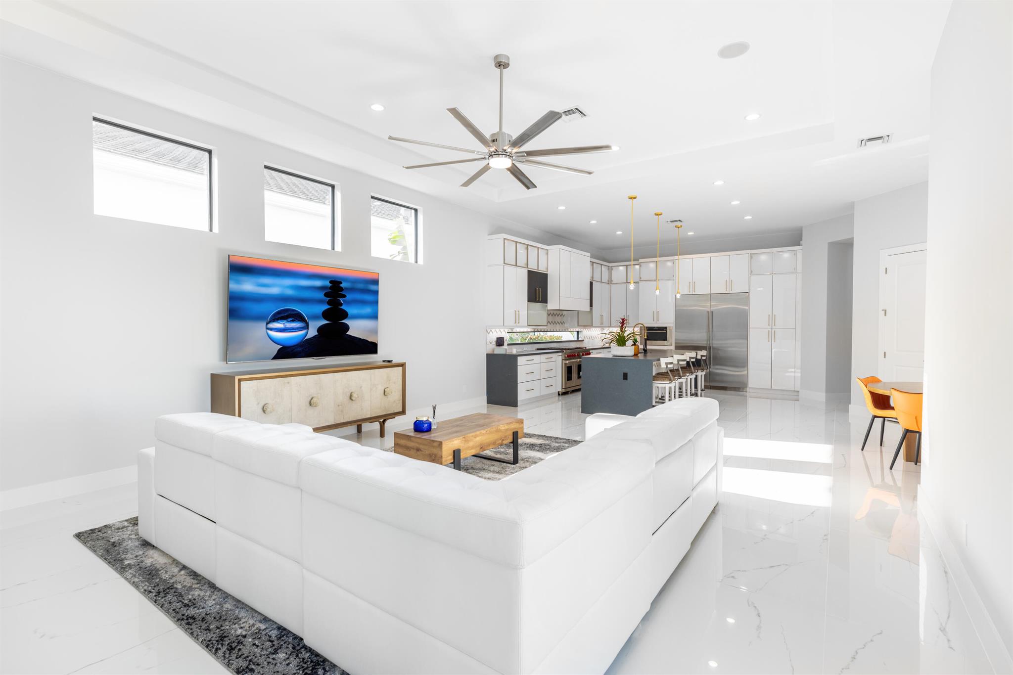 ROYAL PALM POLO - Residential