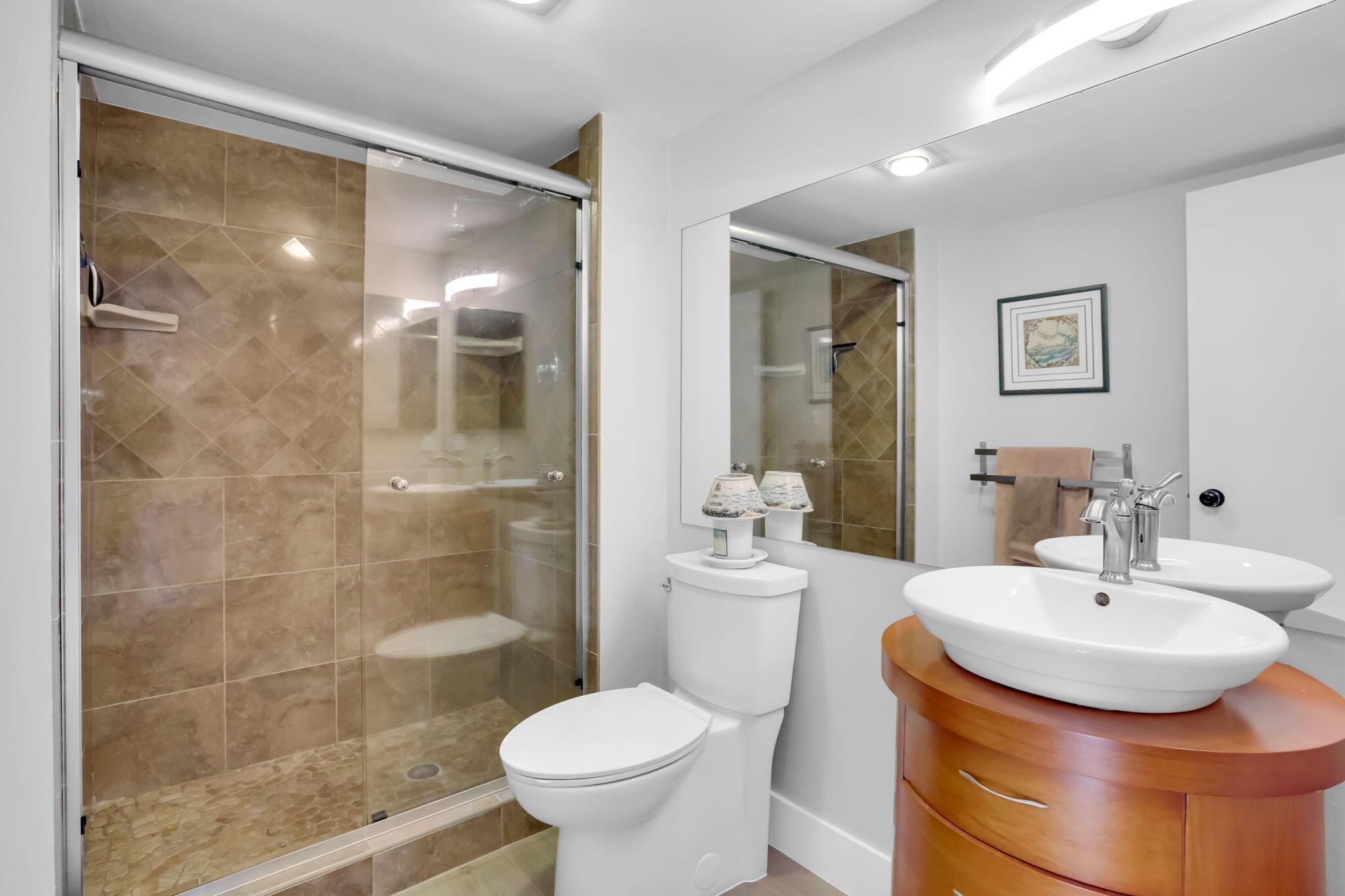 WATERBURY CONDO - Residential