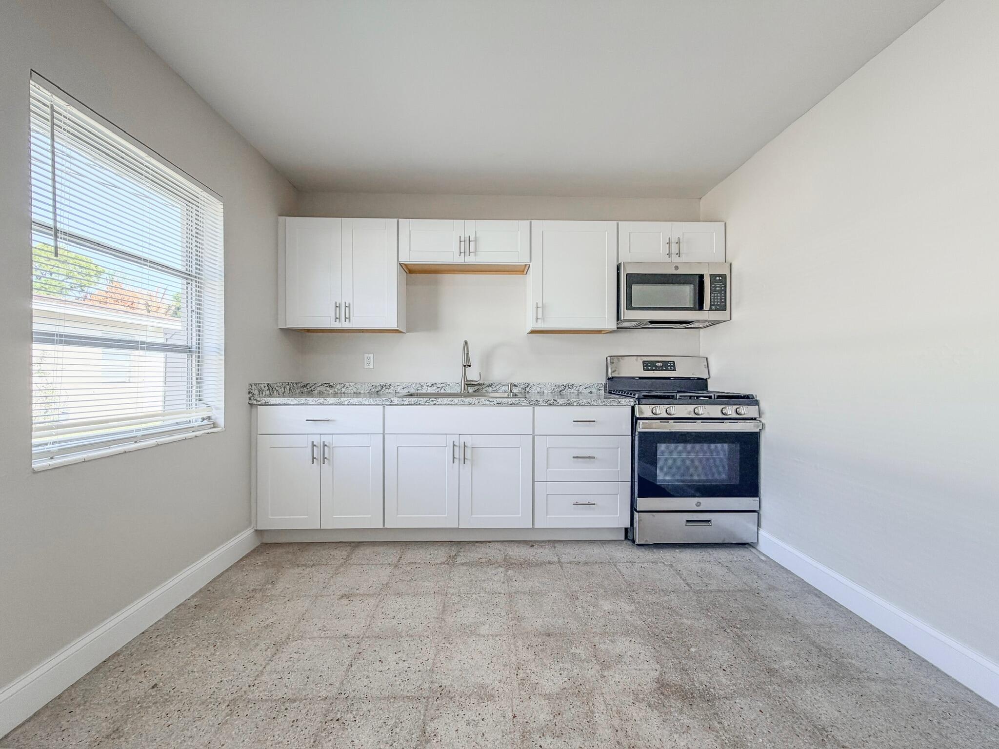 GARDEN CITY FARMS RESUBDIVISION TRACT 113 - Residential Lease