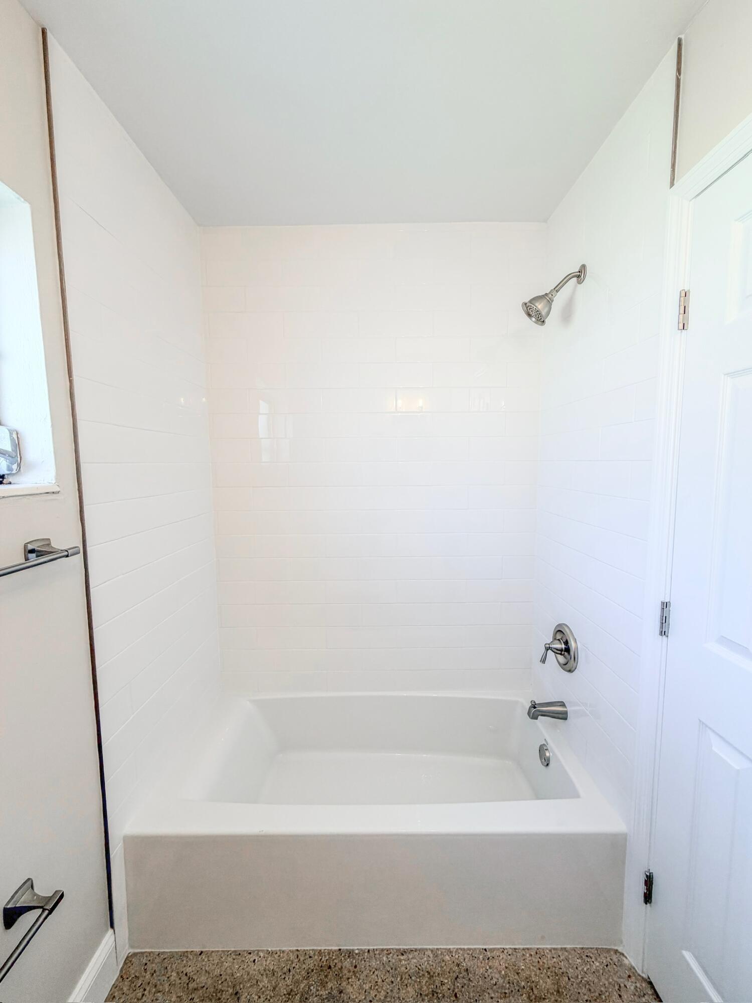 GARDEN CITY FARMS RESUBDIVISION TRACT 113 - Residential Lease