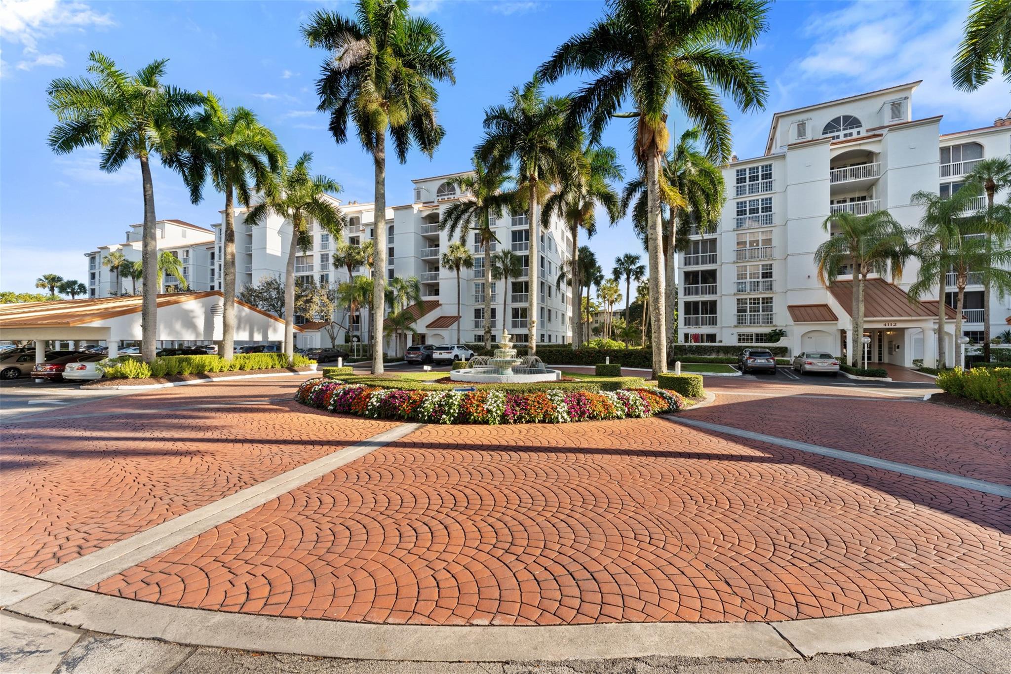 4126 W Palm Aire Dr 262B