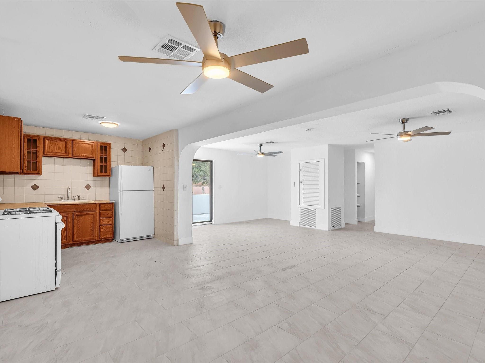 Broadview Park Sec 4 41-1 - Residential