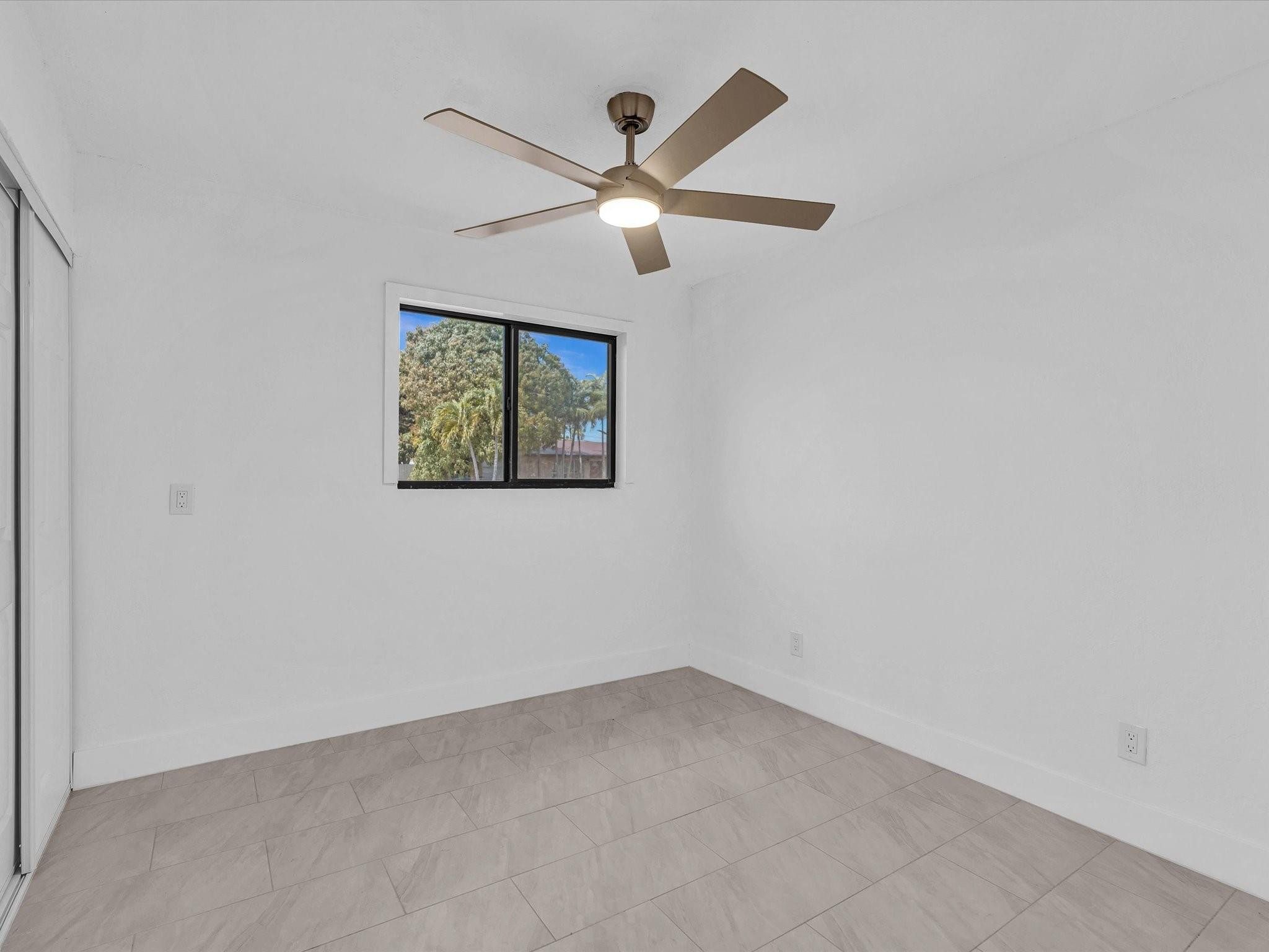 Broadview Park Sec 4 41-1 - Residential