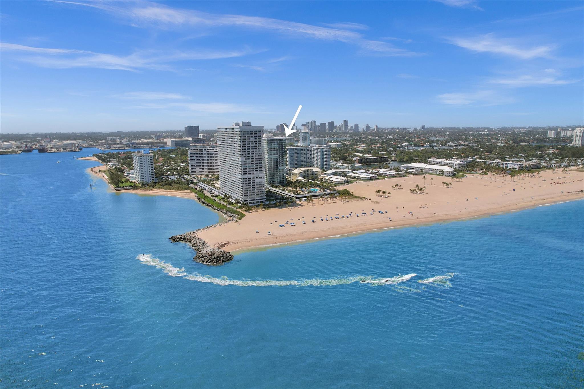 Point of Americas 1 - Residential
