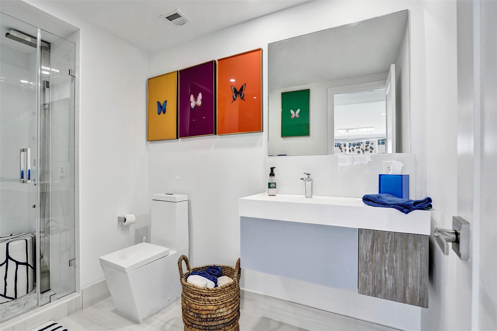 Point of Americas 1 - Residential