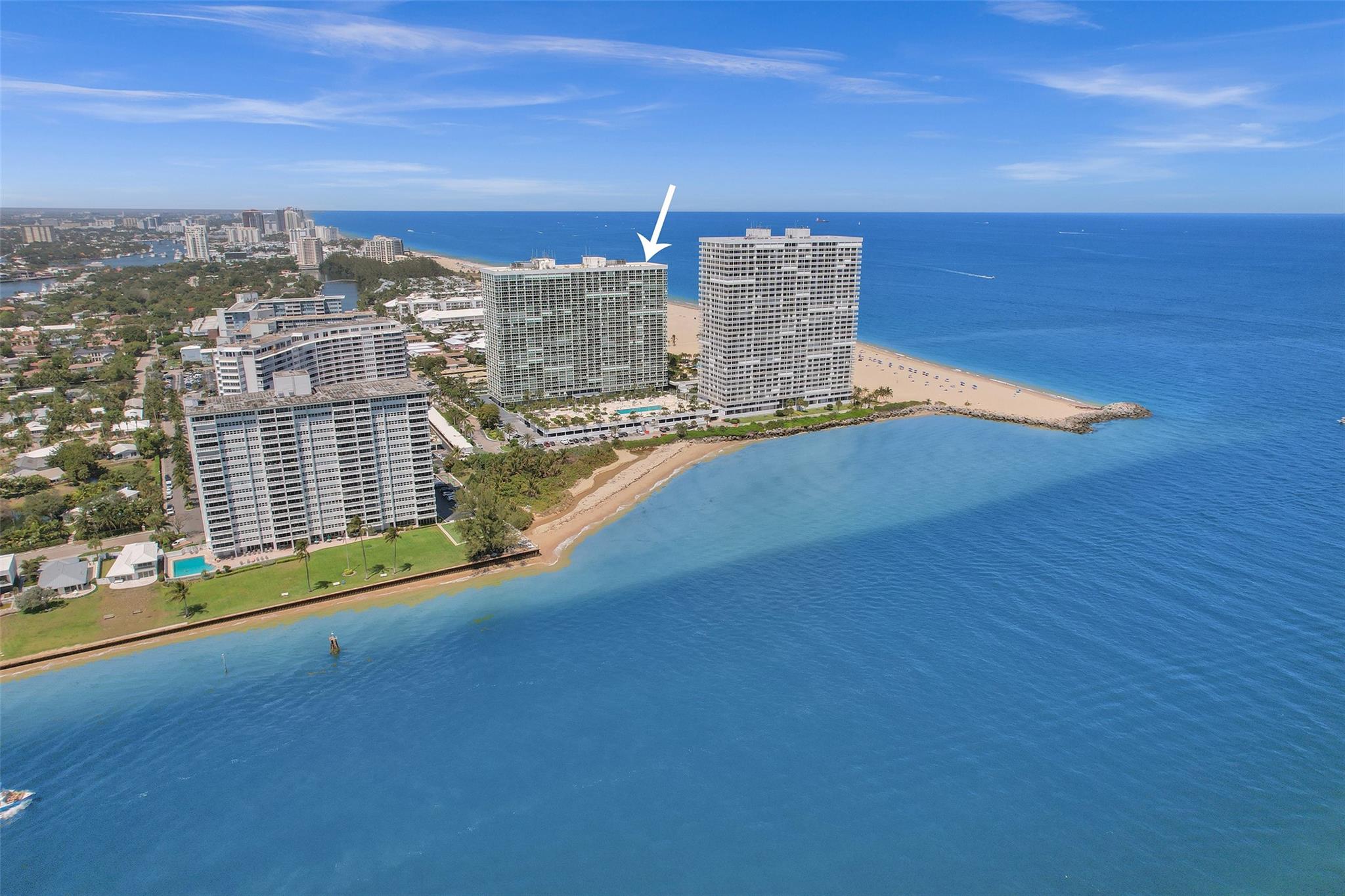 Point of Americas 1 - Residential
